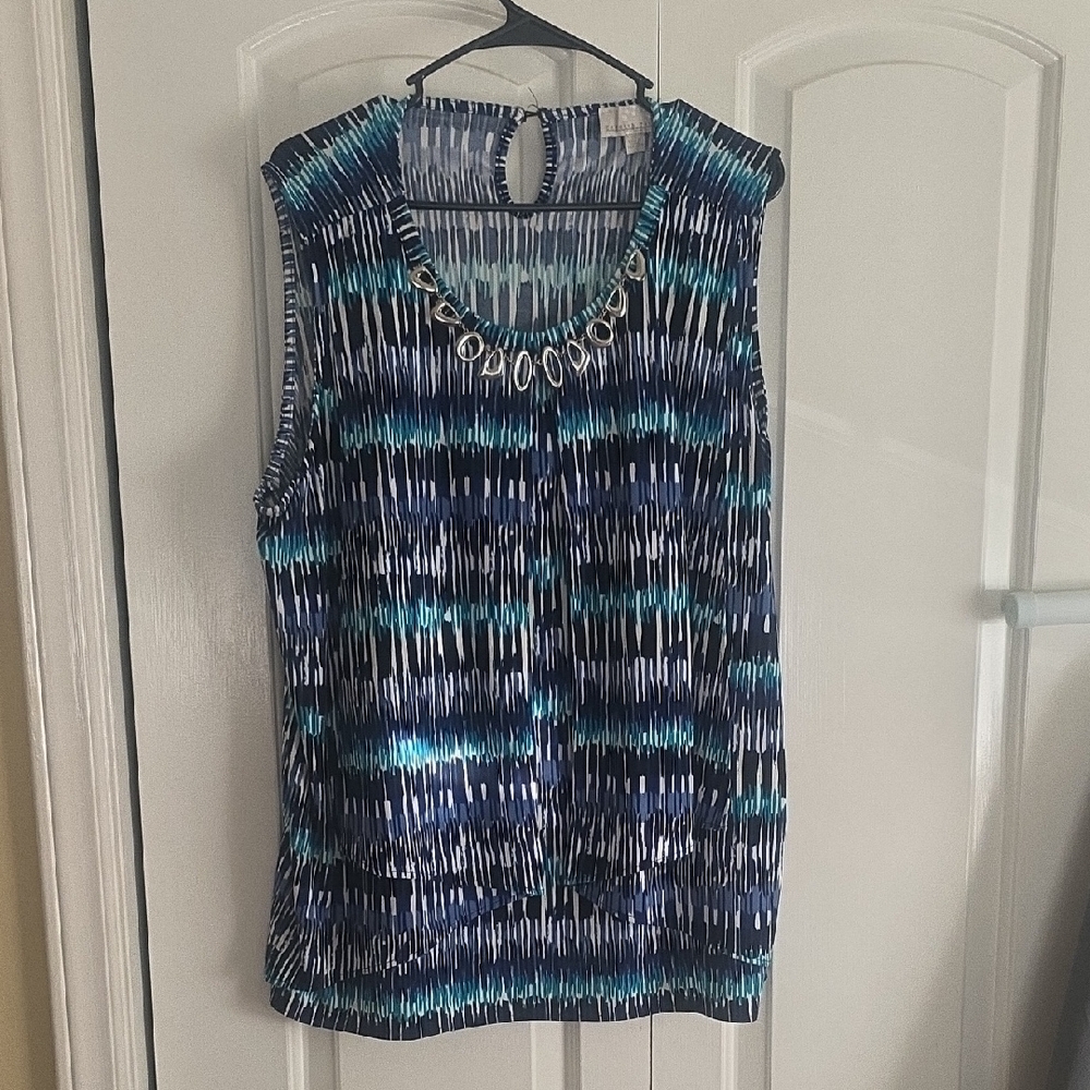 Carolyn Taylor Blue and White Patterned Blouse